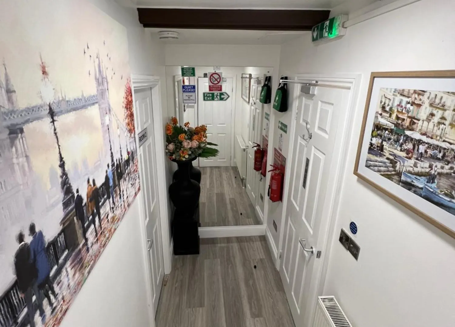 Helin'S Cottage 휫비 0*,